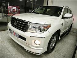 تۆیۆتا لاند کروزەر